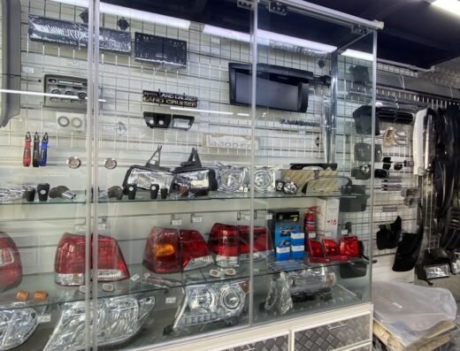 5.7 Car Accessories and Upholstery – فايف بوينت سفن