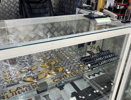 5.7 Car Accessories and Upholstery – فايف بوينت سفن