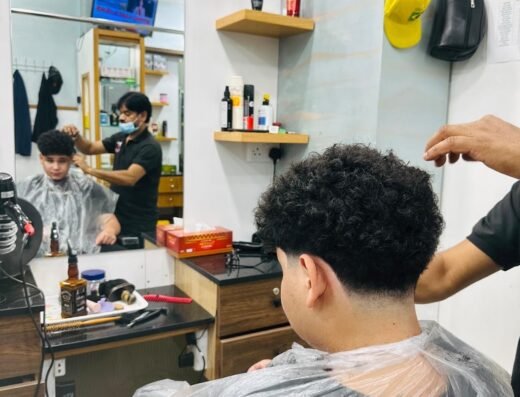 Al Khor Saloon