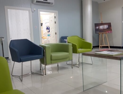 Al Oud Medical Center – مركز العود الطبي