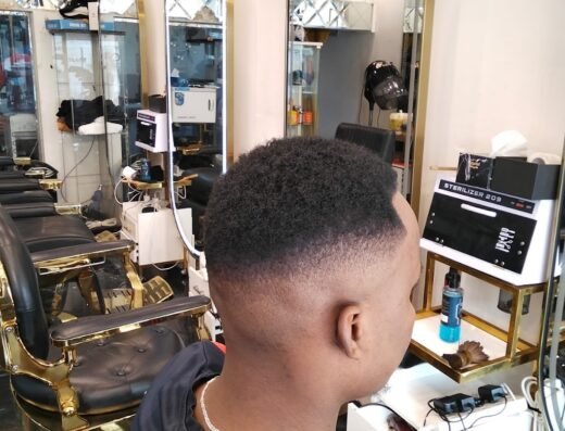 AL TABAH GENTS SALON