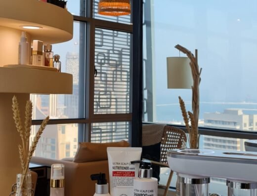 Aura beauty bar
