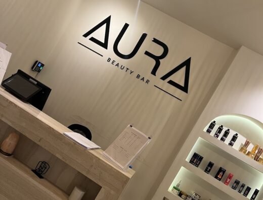 Aura beauty bar