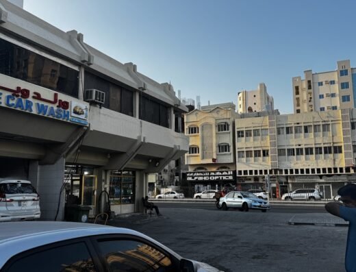 Cheap price car washing