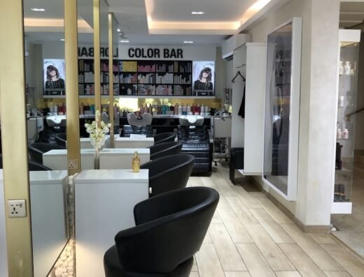 Chic and Posh Beauty Lounge