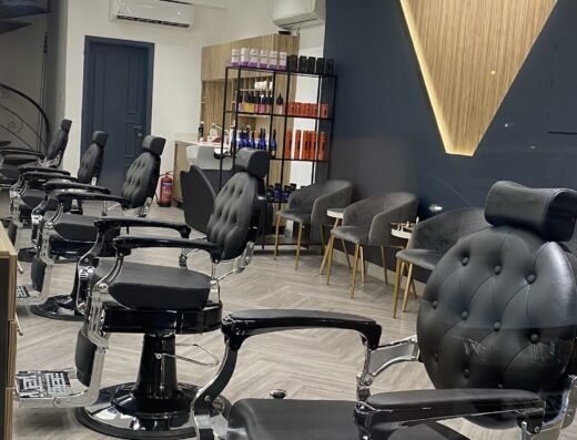 CLASS SALON BARBERS