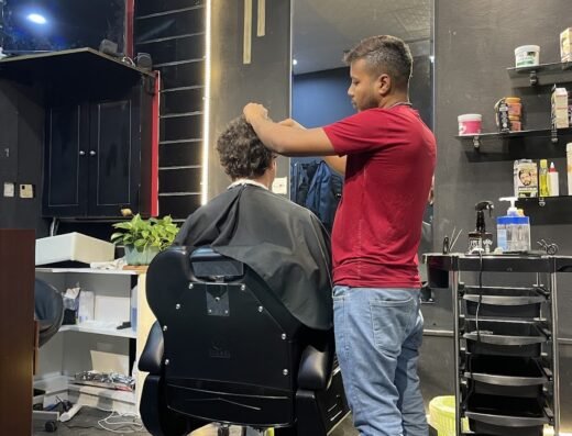 Comb Story Salon