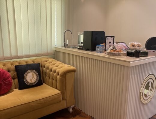 Dr. Khoulood Al Mahmoud Dermatology Specialized Center