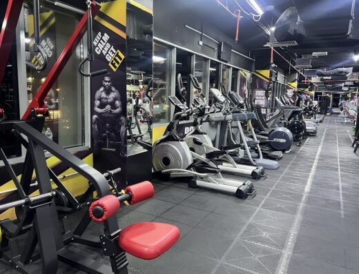 FITNESS WORLD GYM (Salwa Road Branch)