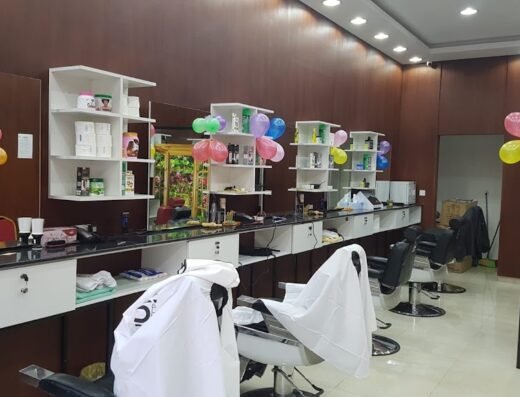 Friends Salon For Men