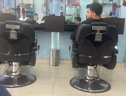 Istanbul Bridge Saloon