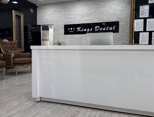 KINGS DENTAL CENTER – مركز كينغز للأسنان , CR NO: 79505 -٧٩٥٠٥