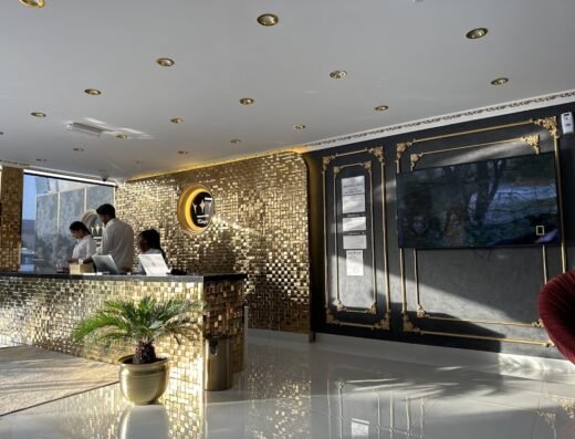 Kings Dental Center Duhail – مركز كينغز للاسنان الدحيل, CR NO: 135044 – ١٣٥٠٤٤