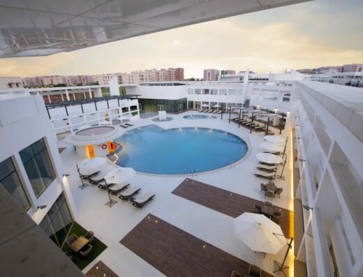 M Active Club