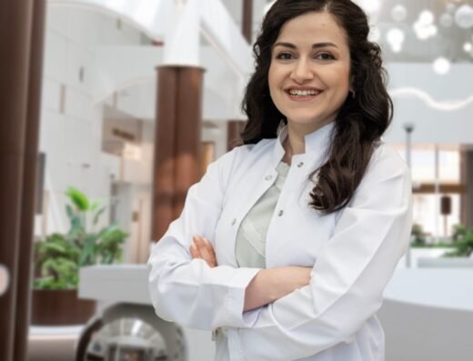 Neurologist in Doha specializing in migraine, epilepsy, and sleep disorders