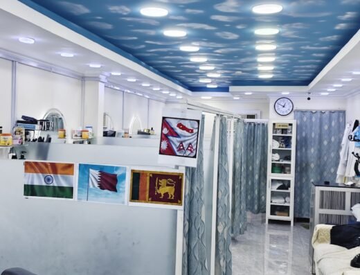 Qamar Al Wakra Saloon