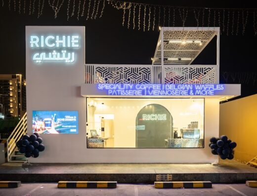 Richie Desserts and Coffee