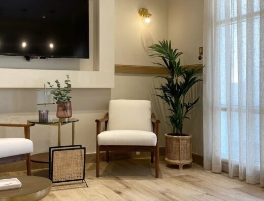 White Beauty Lounge