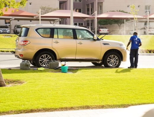 Zigzag car wash