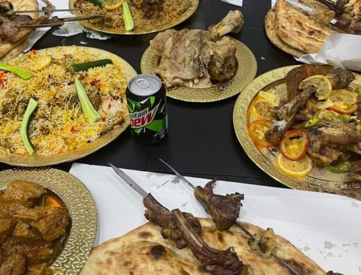 Afaque Shinwari Restaurant