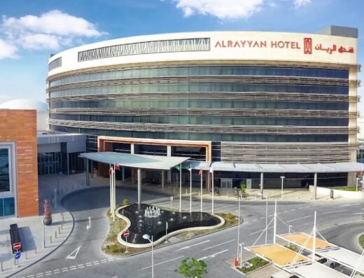 AlRayyan Hotel Doha, Curio Collection by Hilton