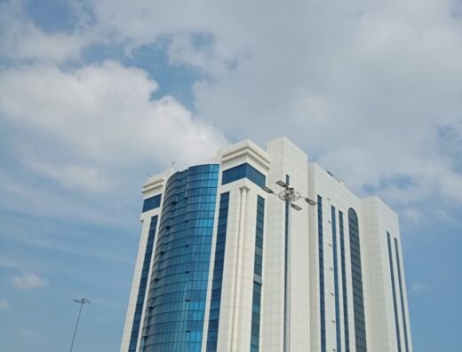 Ariane Real Estate Tower – برج أريان العقارية