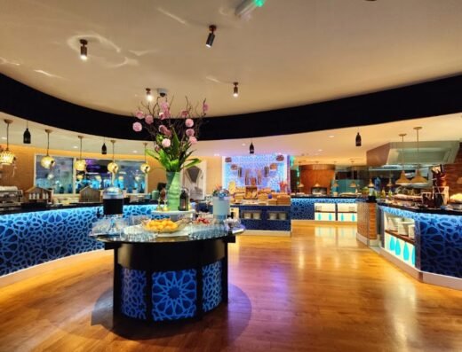 Azraq Restaurant