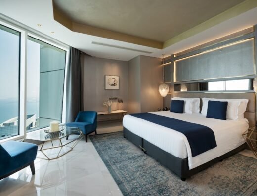 Centara West Bay Hotel & Residences
