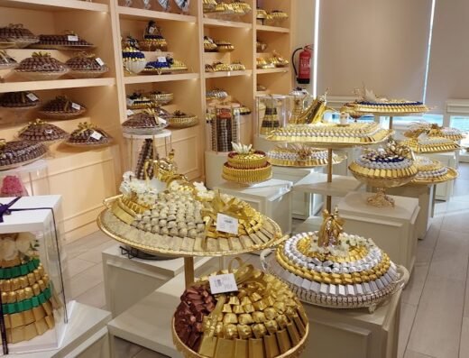 Chocola Paris Kharaitiyat – Chocolates, Cakes, Sweets, Gifts & Flower Shop