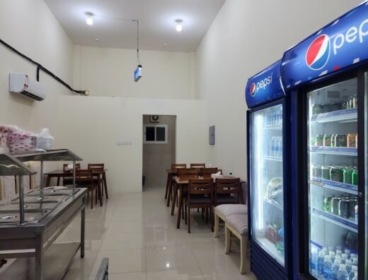 مطعم روابي ساحل الشمال