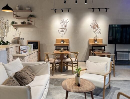 Dindan Bakery & Bistro