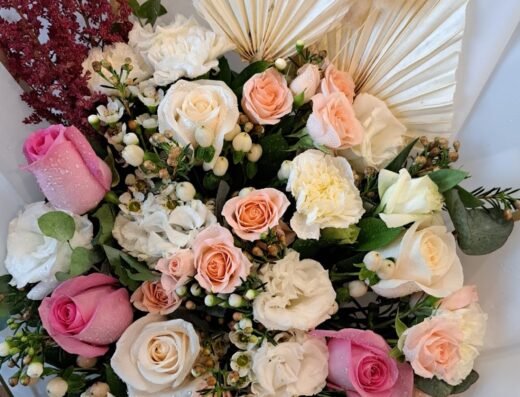 FNP Doha – Flowers, Plants, Gifts & Cake Shop