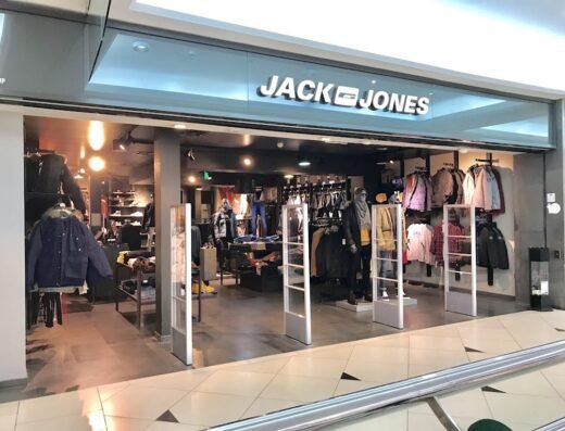 JACK & JONES