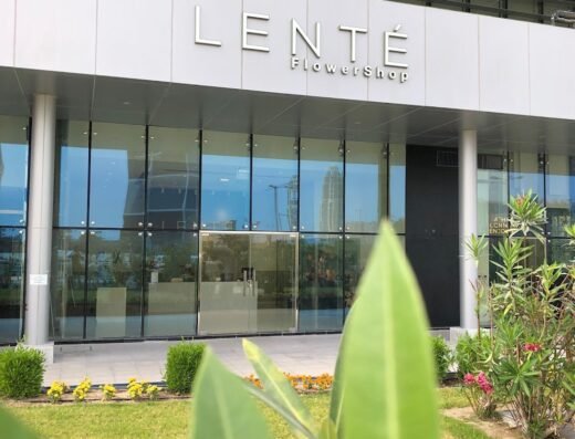 Lente Flower Shop