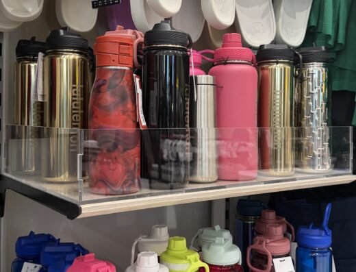 lululemon – Place Vendome Mall