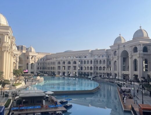 Luxury For Less – Place Vendôme Mall