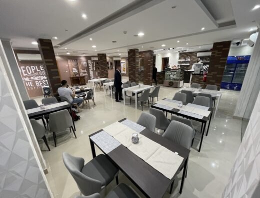 Monplaisir Restaurant & Café