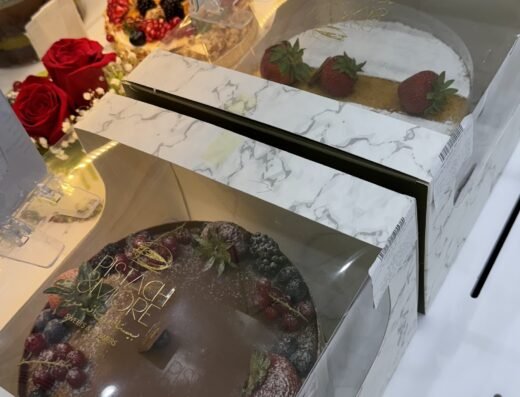 Pistach & More Sweets & Flowers-حلويات بيستاش اند مور / الوكرة