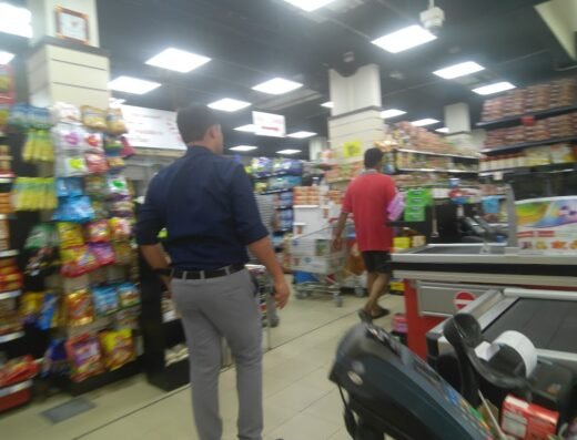 RETAIL MART