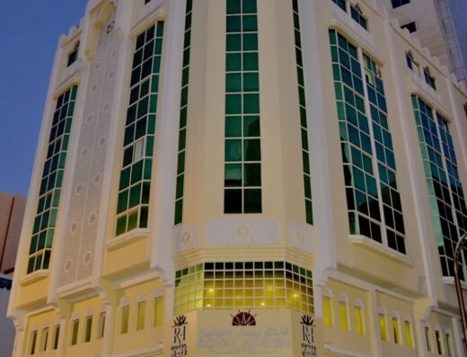 Royal heaven Hotel