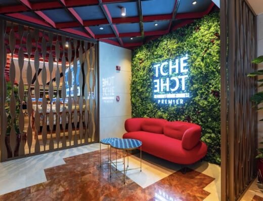 Tche Tche Premier Restaurant & Cafe