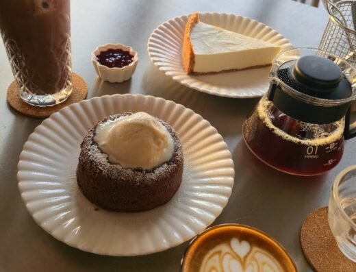 WASHINGTONIA Coffee House